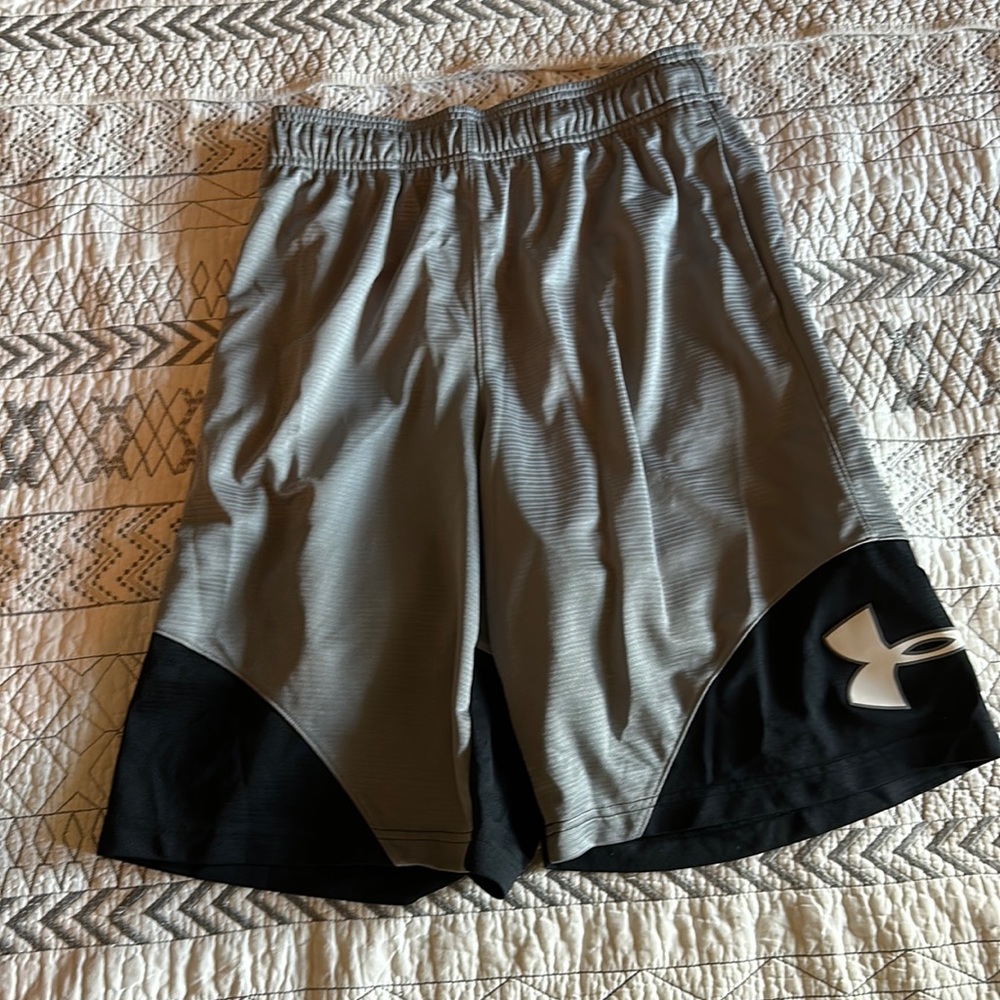 Medium Underarmour Shorts